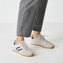 Laden Sie das Bild in den Galerie-Viewer, Sneaker Tamaris