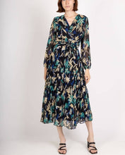 Laden Sie das Bild in den Galerie-Viewer, 15218 Langes fließendes Kleid für Herbst/Winter aus Polyester: 1 SM/1 ML