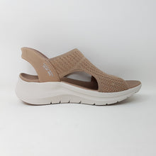 Laden Sie das Bild in den Galerie-Viewer, Latsche Skechers