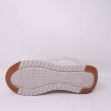 Laden Sie das Bild in den Galerie-Viewer, Boots Skechers