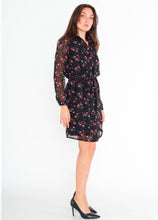 Laden Sie das Bild in den Galerie-Viewer, 13471 Kurzes herbstliches Kleid, 100 % Polyester,: 1 S/M 1 M/L