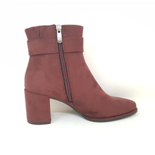 Laden Sie das Bild in den Galerie-Viewer, Stiefelette Marco Tozzi