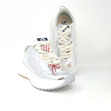 Laden Sie das Bild in den Galerie-Viewer, Sneaker No Name