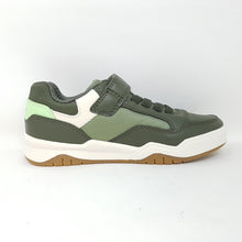 Laden Sie das Bild in den Galerie-Viewer, Sneaker Geox