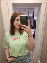 Laden Sie das Bild in den Galerie-Viewer, T-Shirt Iconic