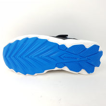 Laden Sie das Bild in den Galerie-Viewer, Wasserfester Sneaker Skechers