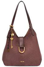 Laden Sie das Bild in den Galerie-Viewer, SCHULTERTASCHE AUS WILDLEDER MIT ANHÄNGER: BURGUNDY