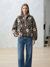 Laden Sie das Bild in den Galerie-Viewer, Teddyjacke mit Blumenmuster: Marrone / Eine Größe