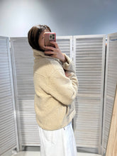 Laden Sie das Bild in den Galerie-Viewer, Sherpa-Jacke mit Reißverschluss: Beige / Eine Größe