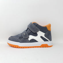 Laden Sie das Bild in den Galerie-Viewer, Wasserfester Sneaker Lurchi