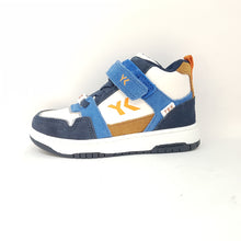 Laden Sie das Bild in den Galerie-Viewer, Wasserfester Sneaker Lurchi