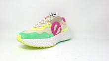 Laden Sie das Bild in den Galerie-Viewer, Sneaker No Name