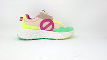 Laden Sie das Bild in den Galerie-Viewer, Sneaker No Name