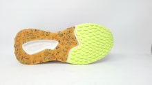 Laden Sie das Bild in den Galerie-Viewer, Sneaker No Name