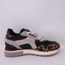 Laden Sie das Bild in den Galerie-Viewer, Sneaker D.Franklin