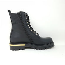 Laden Sie das Bild in den Galerie-Viewer, Stiefelette Nero Giardini