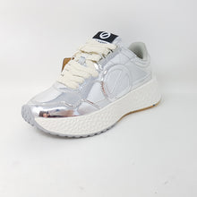 Laden Sie das Bild in den Galerie-Viewer, Sneaker No Name