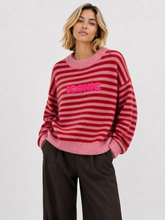 Laden Sie das Bild in den Galerie-Viewer, Gestreifter ICONIC-Pullover – neu interpretierter maritimer Stil AP196: Bordeaux / Standardmäßig / Eine Größe