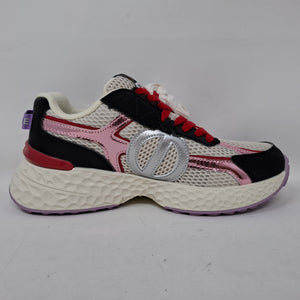 Sneaker No Name
