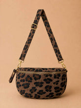 Laden Sie das Bild in den Galerie-Viewer, NELLY Hüfttasche LEOPARD | WAUW Fashion: 01