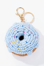 Laden Sie das Bild in den Galerie-Viewer, Grigri Taschenanhänger Donut gehäkelt 8 cm PC044HZ: Gelb / 100% POLYESTER