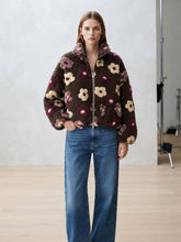 Laden Sie das Bild in den Galerie-Viewer, Teddyjacke mit Blumenmuster: Marrone / Eine Größe