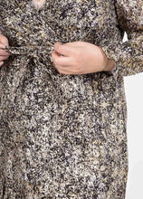 Laden Sie das Bild in den Galerie-Viewer, LP15164 - Bedrucktes Kurzkleid in großen Größen, Herbst/Winter: 1 L/XL 1 XL/XXL