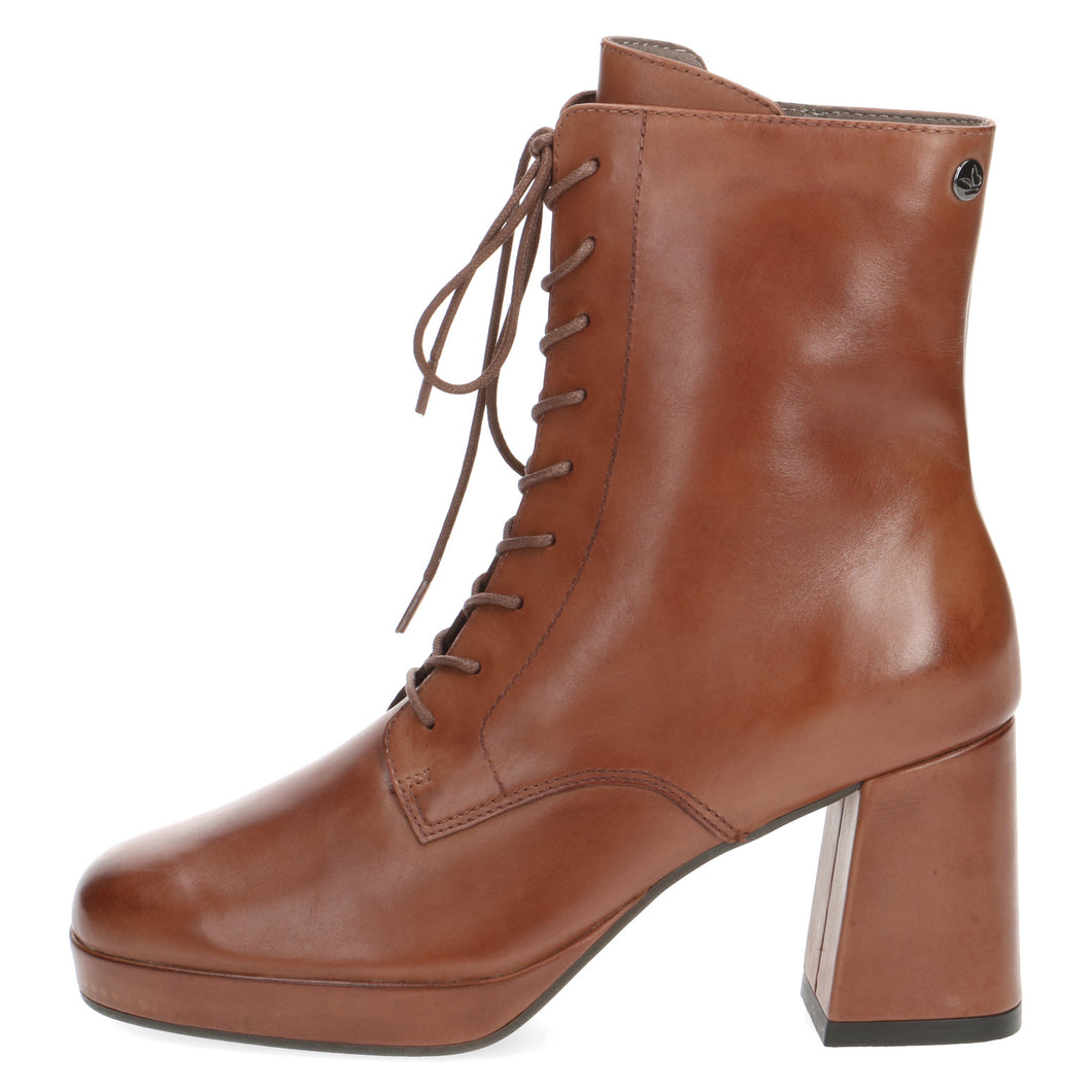 Stiefelette mit Absatz