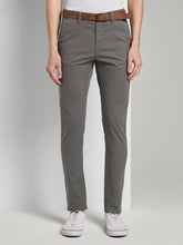 Laden Sie das Bild in den Galerie-Viewer, Chino Hose Tom Tailor Denim