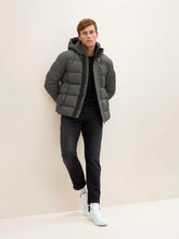 Laden Sie das Bild in den Galerie-Viewer, Jacke Tom Tailor
