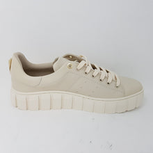 Laden Sie das Bild in den Galerie-Viewer, Sneaker Tango